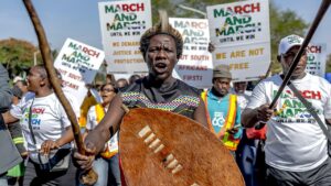 Read more about the article South Africa immigration crisis: over 160,000 immigrants have fled