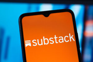 Read more about the article Substack’s new tool tells you who’s been writing their newsletters with AI