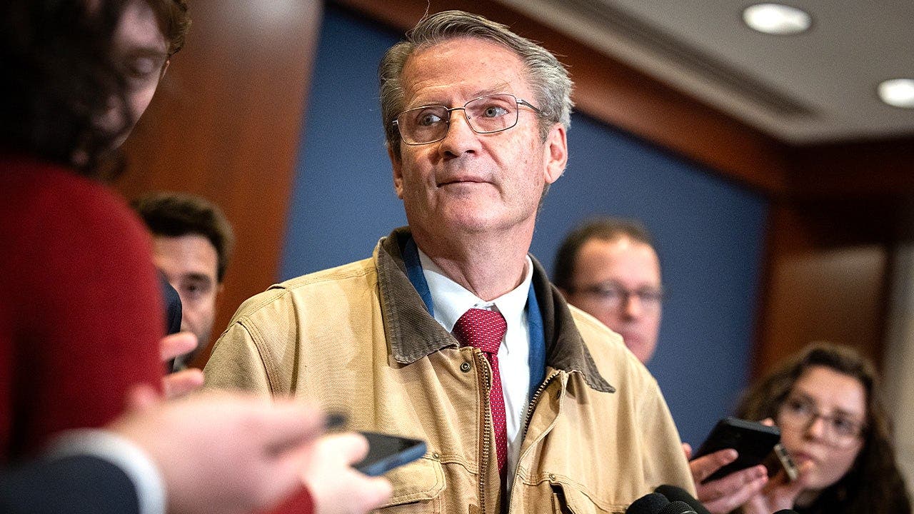 You are currently viewing Rep. Tim Burchett says Pentagon meeting revealed deep state UAP block