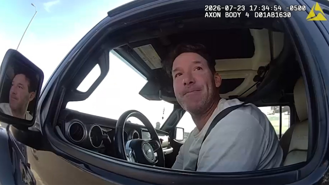 You are currently viewing Bodycam shows Tony Romo arguing with officer during DUI arrest: report