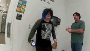 Read more about the article Pronoun dispute leads to standoff between police and transgender college student
