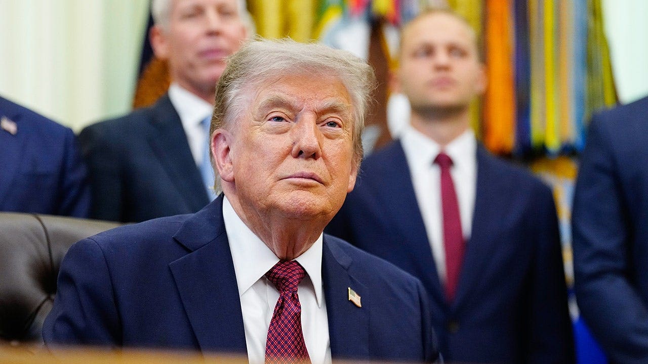 You are currently viewing Trump says Saudi Arabia must join Abraham Accords for nuclear deal