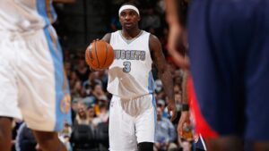 Read more about the article Ex-Denver Nuggets star Ty Lawson hurls ‘white b—h’ insult at cop after Tito’s vodka theft arrest