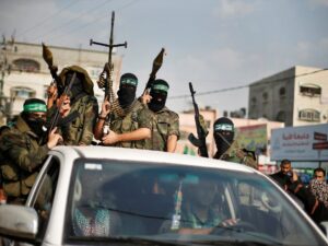 Read more about the article Hamas agrees to phased disarmament in Gaza | Donald Trump News
