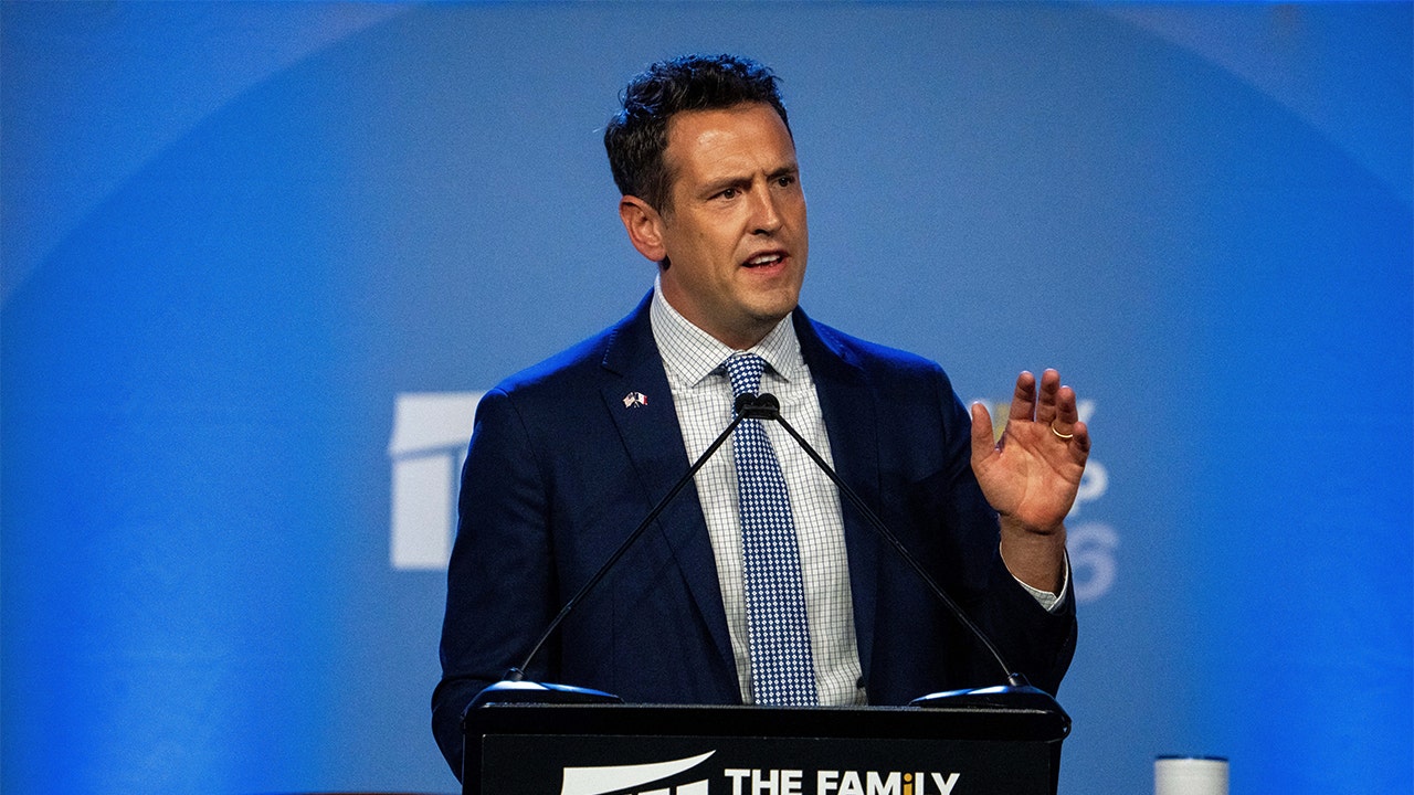 You are currently viewing GOP candidate for governor calls out Dems’ ties to the far left on ‘Ruthless’