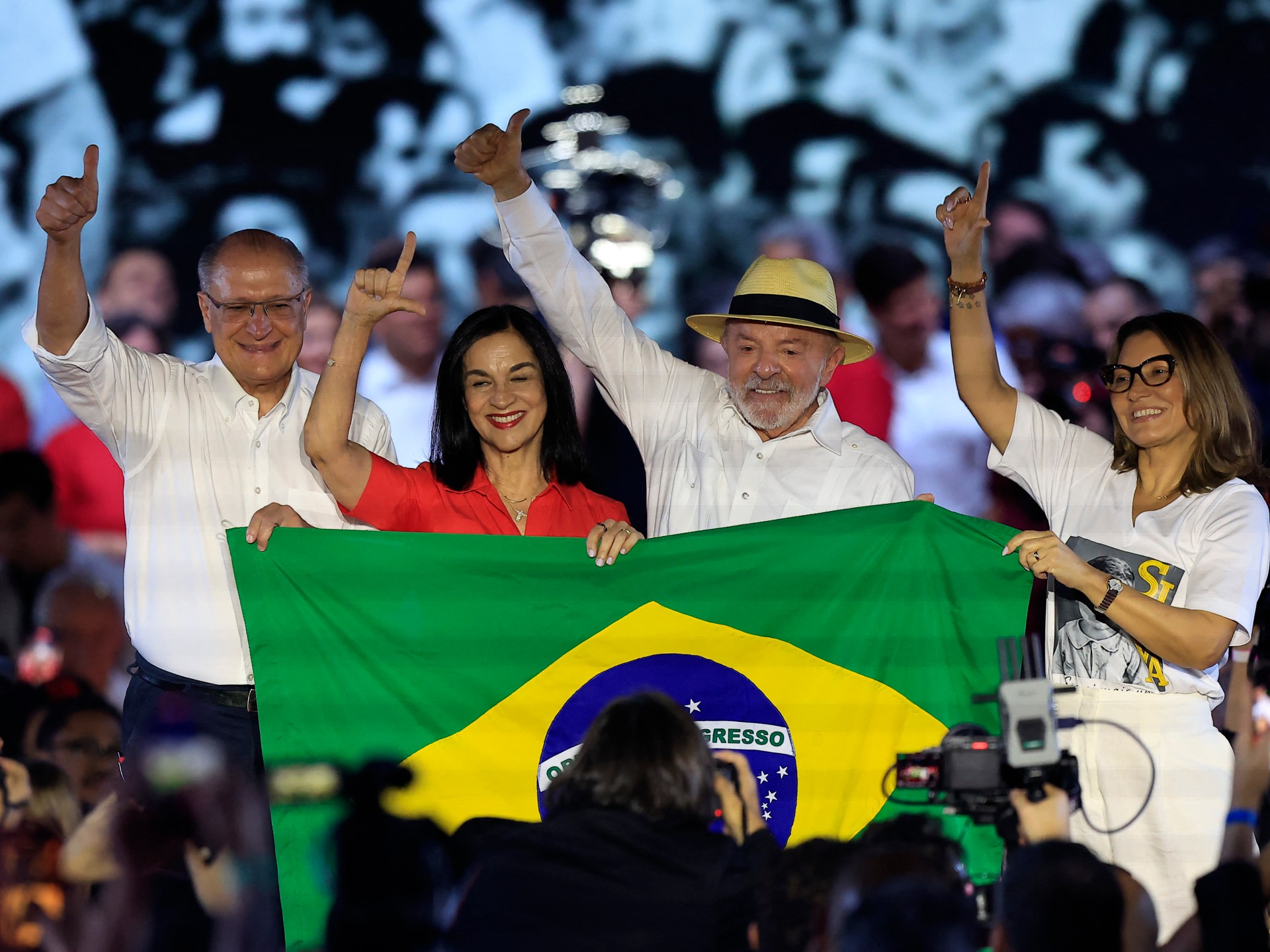 You are currently viewing Brazil’s Lula launches fourth-term bid, focuses on national sovereignty