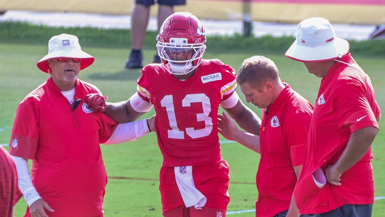 You are currently viewing Kansas City Chiefs rookie Cyrus Allen suffers shin bruise at camp