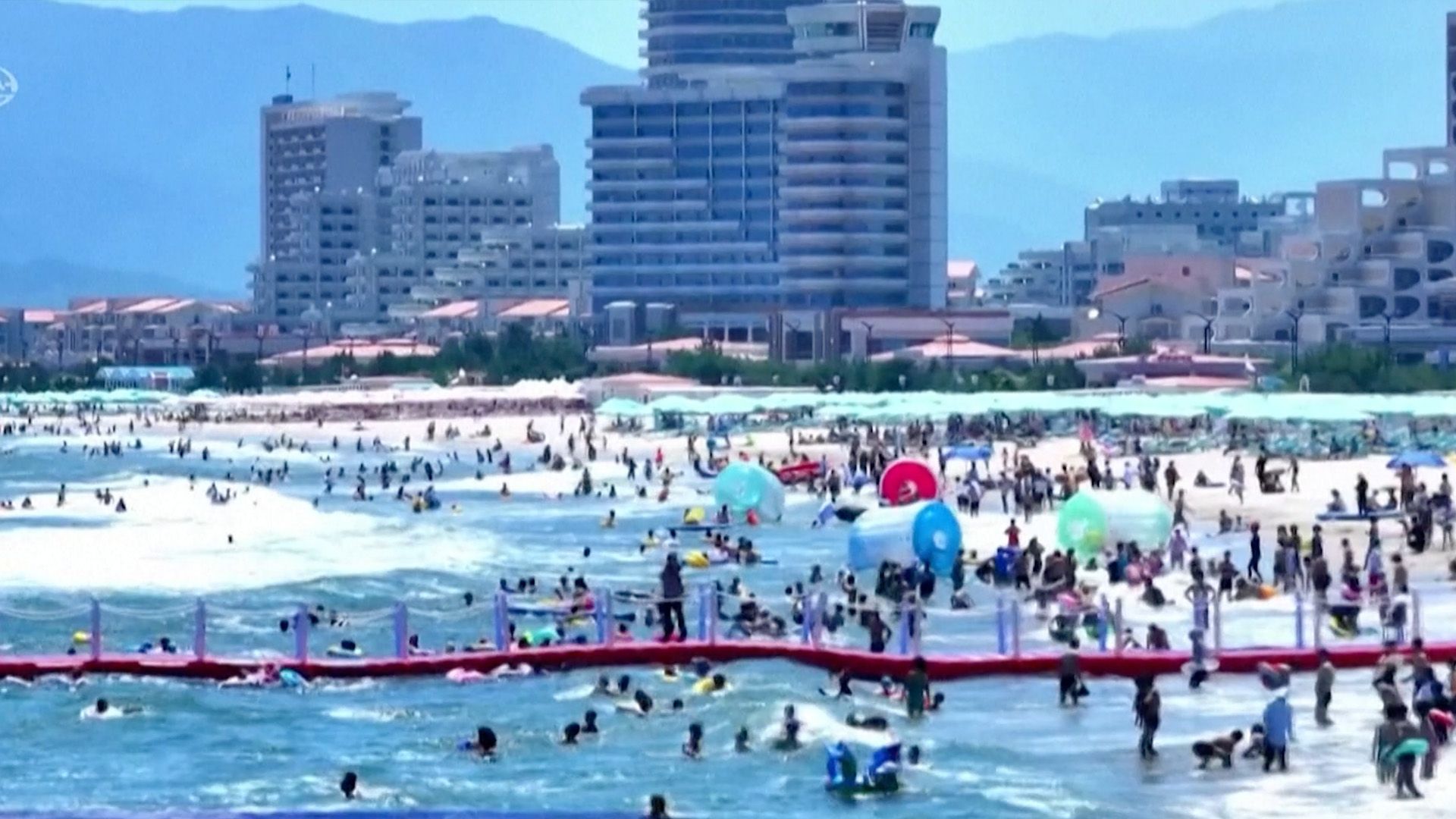 You are currently viewing North Koreans flood new ‘tourist zone’ beach amid heatwave | News