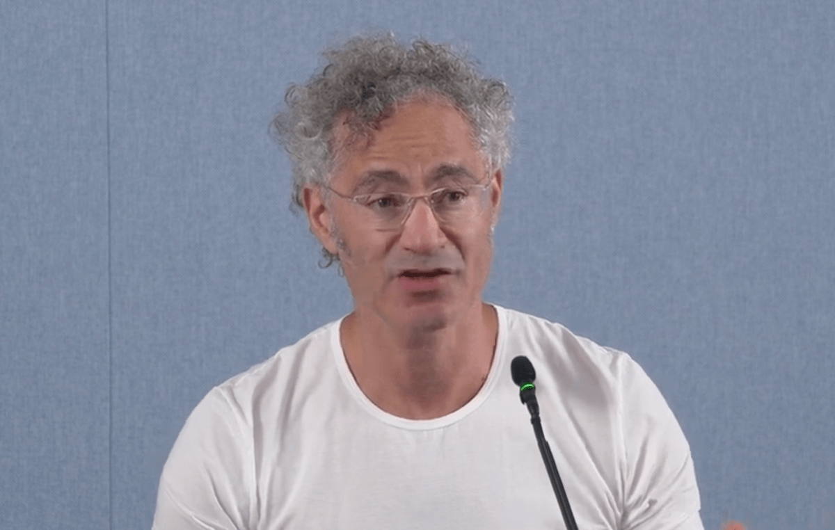 You are currently viewing After killer quarter, Palantir CEO Alex Karp calls AI industry ‘Marxist’