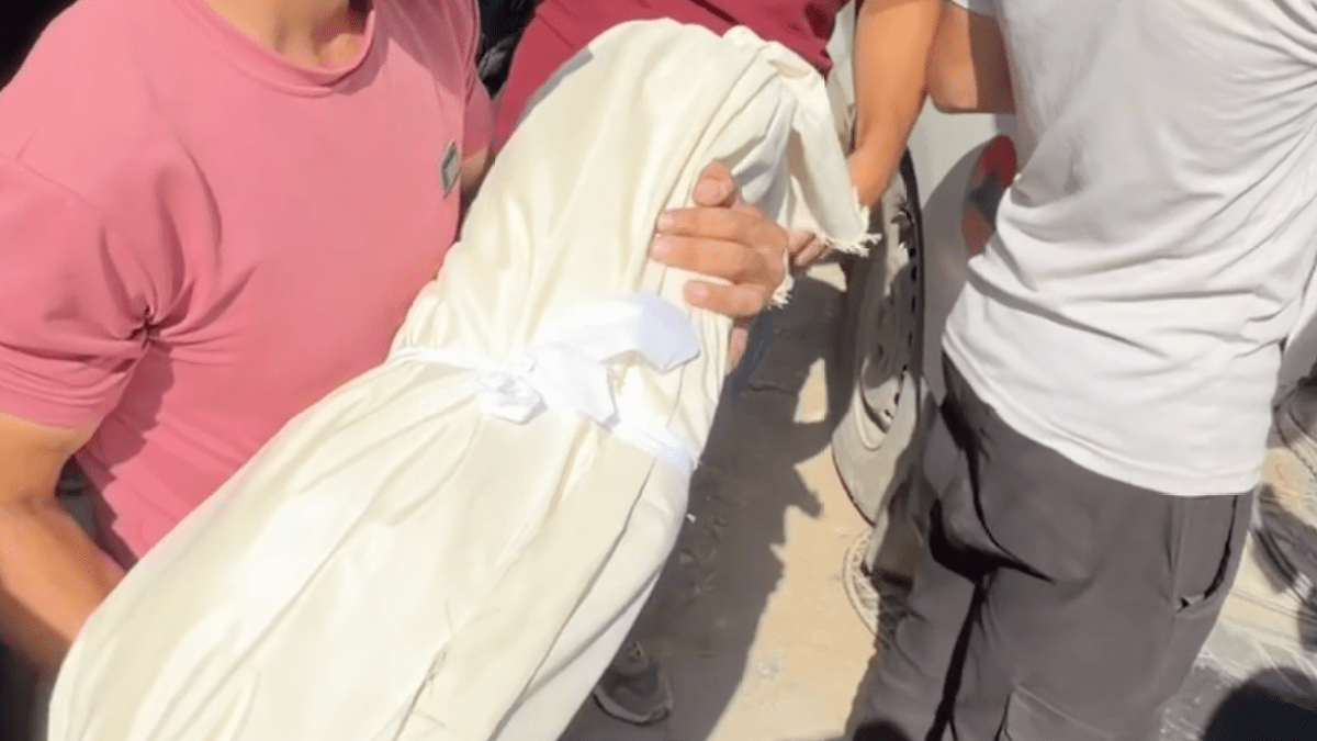 You are currently viewing Fetus found among the ruins of a deadly Israeli strike on Gaza | Gaza