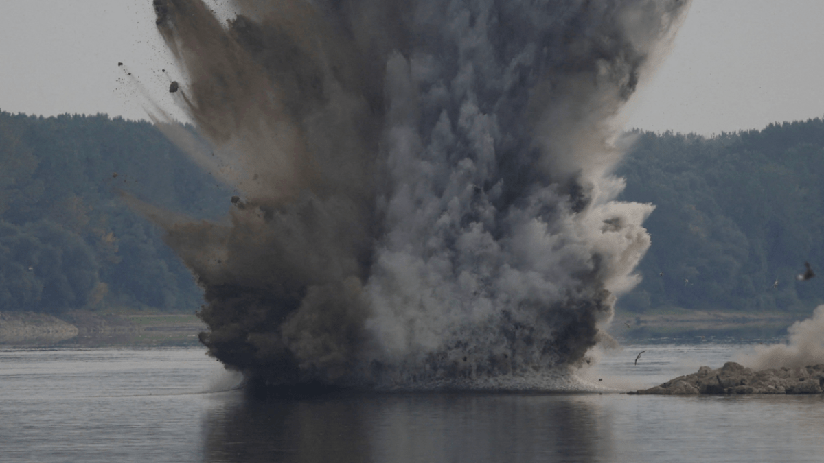 You are currently viewing Romanian navy blasts riverbed to protect nuclear plant | Newsfeed