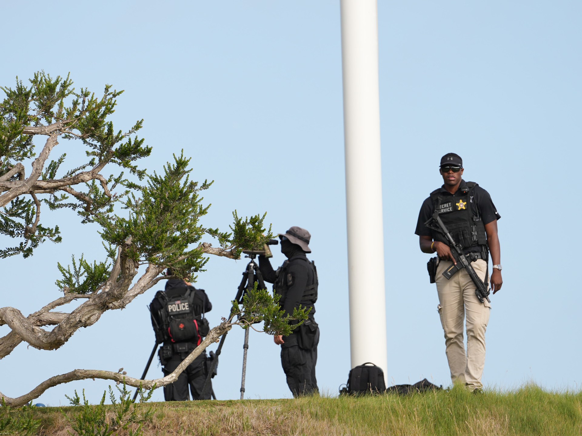 You are currently viewing Armed man arrested at Trump’s LA golf course ahead of president’s visit
