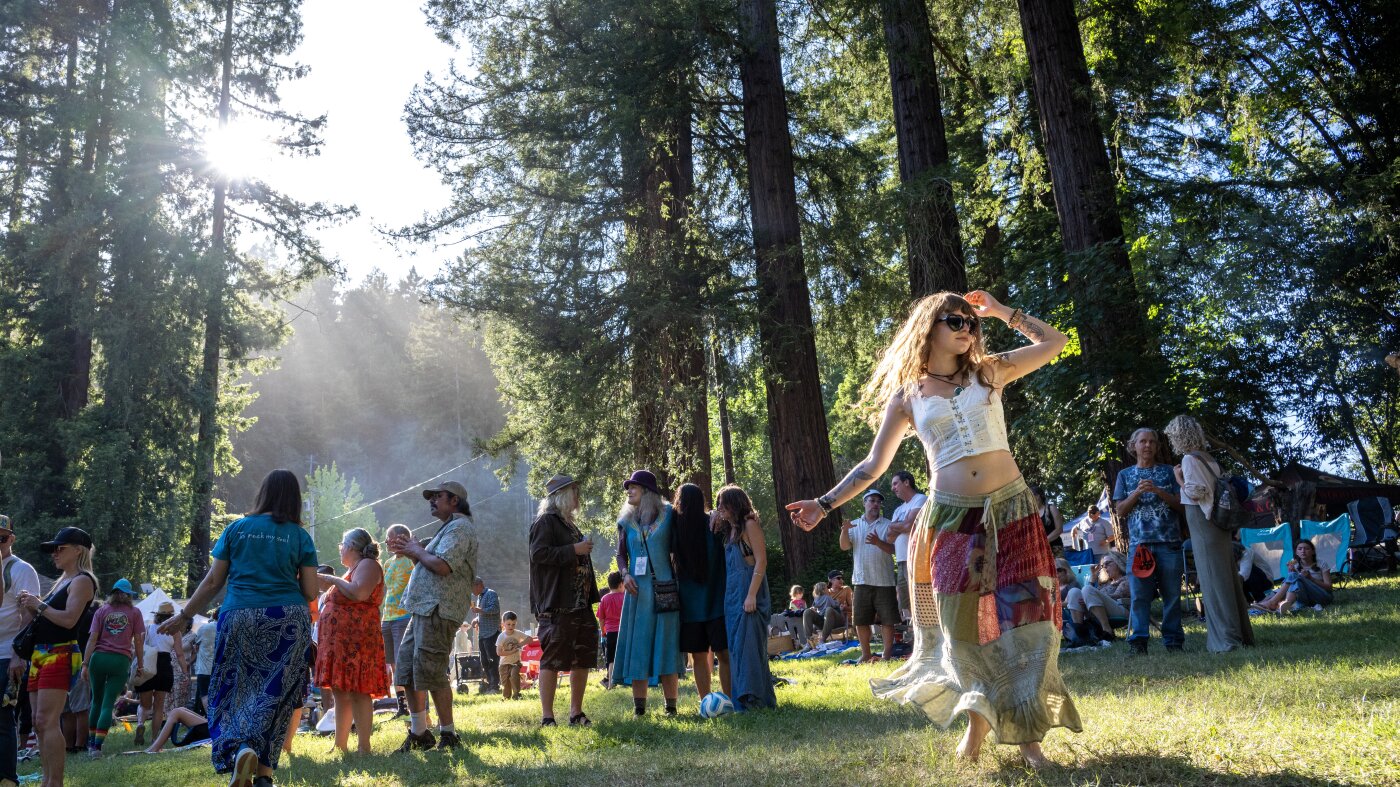 You are currently viewing Who will keep the Grateful Dead’s music alive? : NPR