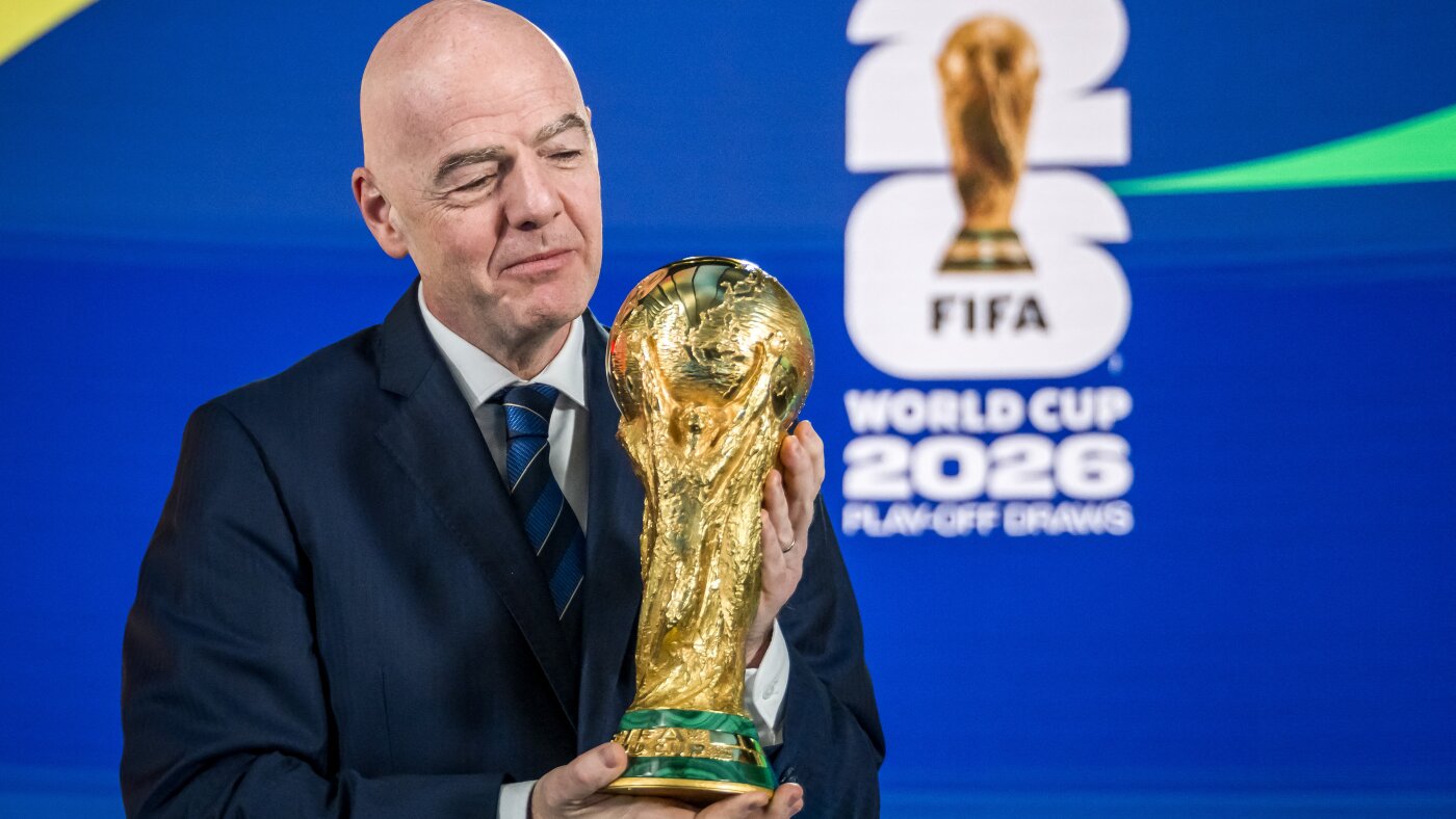You are currently viewing FIFA scraps deal to sell World Cup stakes to investors : NPR