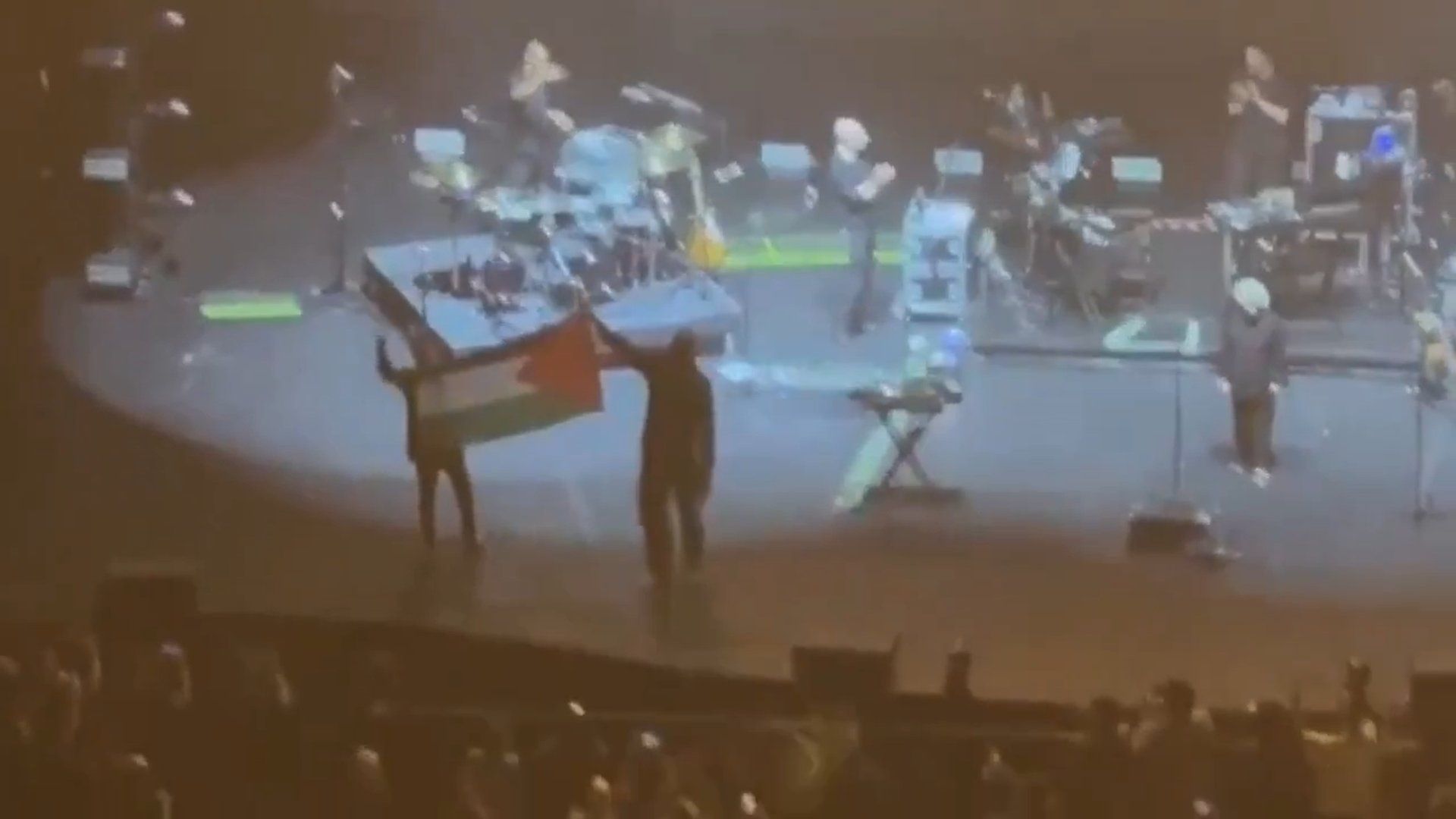 You are currently viewing Singapore bans UK band Massive Attack over Palestinian flag | Israel-Palestine conflict News