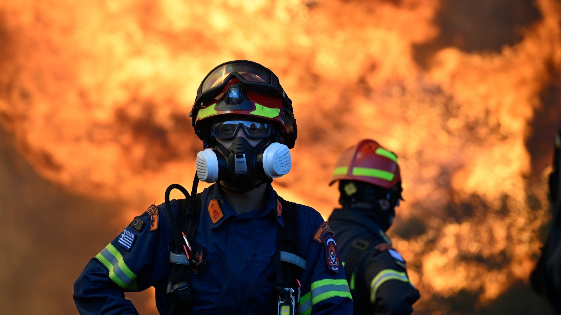 You are currently viewing Two helicopters collide mid-air while tackling wildfires in Greece | Climate Crisis