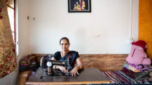 Read more about the article They call it ‘a dream fulfilled’ — new homes designed for (and by) slum residents : NPR