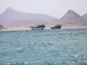 Read more about the article Yemen’s Houthis deny plan to charge ships transiting Red Sea