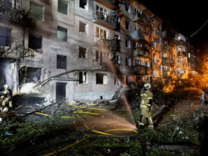 Read more about the article Russian missile attack kills three in Ukraine’s Kyiv
