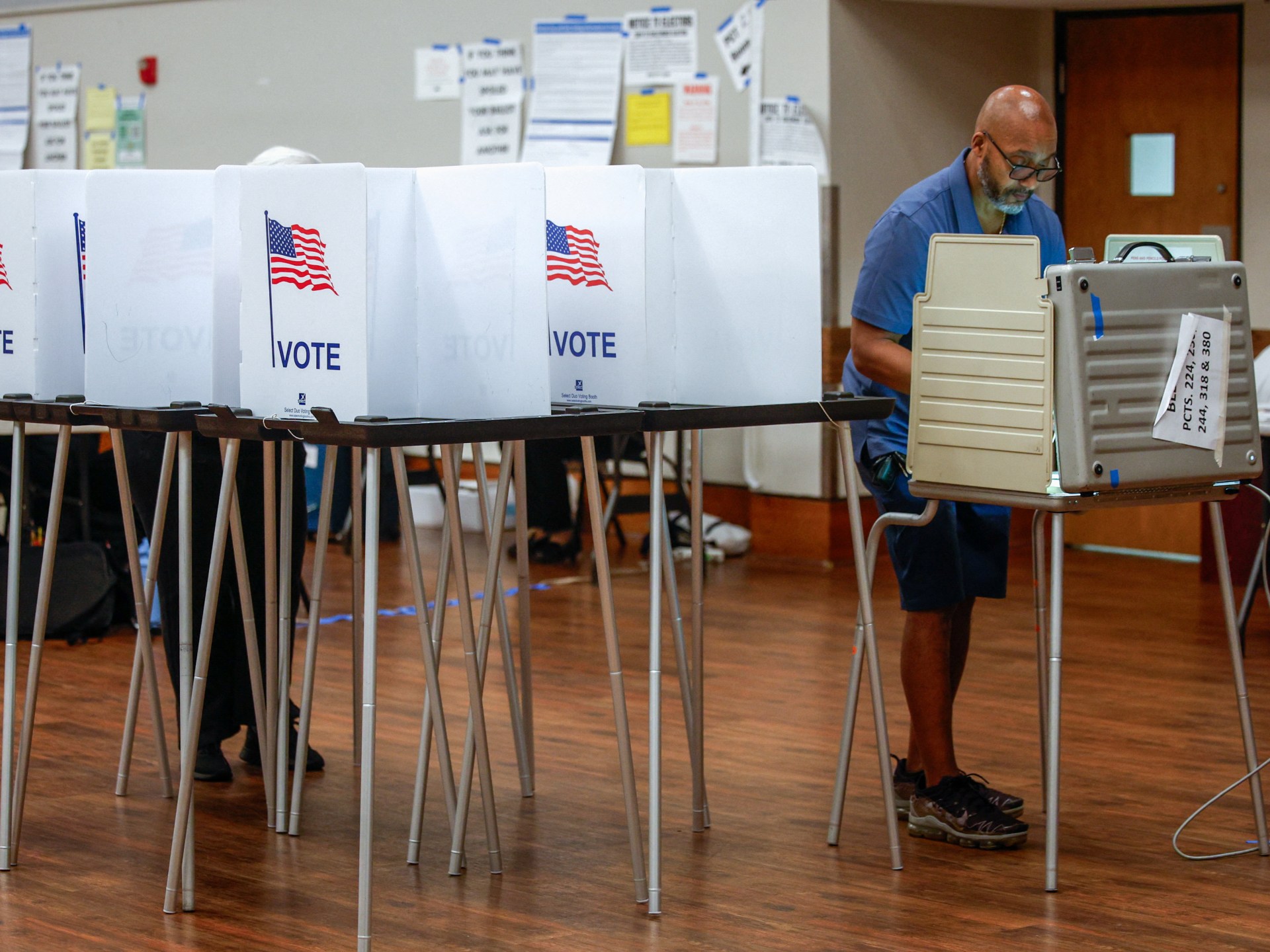 You are currently viewing DOJ sends monitors to Michigan poll sites as lawmakers warn of partisan aim